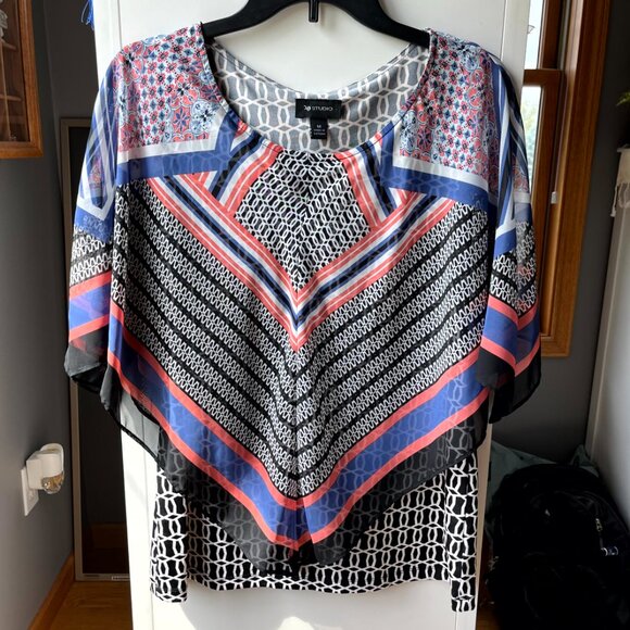 EUC AB Studio Print Scarf Medium Short Sleeve Blouse - Picture 5 of 5